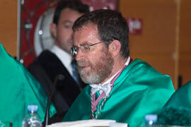 Investidura como Doctor "Honoris Causa" de D. Humberto Maturana Romesín y D. José Gimeno Sacristán por la Universidad de Málaga. Facultad de Derecho. Noviembre de 2010