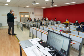 Aula de la Facultad de Ciencias de la Comunicación de la Universidad de Málaga. Campus de Teatinos. Octubre de 2020