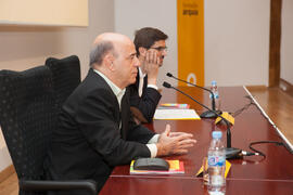 Carlos Gómez Agustí y Alberto Fernández Veiga. Presentación Institucional. V Foro Arquia/Próxima 2016: Futuro Imperfecto. Paraninfo. Octubre de 2016