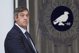 Teodomiro López. Toma de posesión de los nuevos cargos de la Universidad de Málaga. Edificio del Rectorado. Abril de 2024