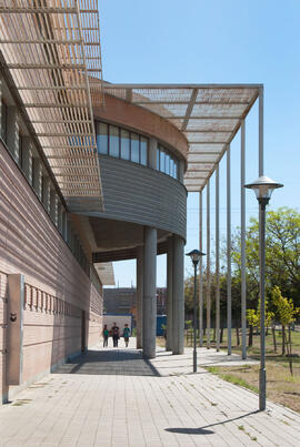Facultad de Ciencias de la Comunicación y Turismo. Campus de Teatinos. Mayo de 2012