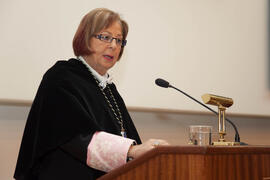 Investidura como Doctor "Honoris Causa" de D. Vicenç Navarro por la Universidad de Málaga. Paraninfo. Diciembre de 2009