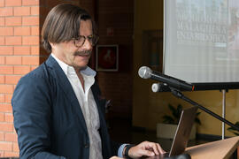 Conferencia "Bibliografía sobre arqueología malagueña en la Universidad de Málaga", de Bartolomé Mora Serrano. Inauguración de las actividades con motivo del Día Internacional del Libro. Biblioteca General. Abril de 2018
