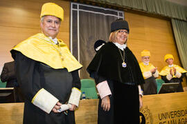 Imposición de la Medalla de Oro de la Universidad de Málaga a D. Antonio Díez de los Ríos. Rectorado. Junio de 2010