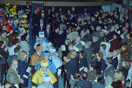 Investidura como Doctor "Honoris Causa" de D. Manuel Alcántara por la Universidad de Málaga. Teatro Cervantes. Noviembre de 2000