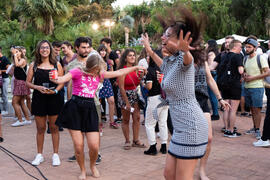 Welcome to UMA. Bienvenida a los alumnos de intercambio internacional de la Universidad de Málaga. Jardín botánico. Octubre de 2019