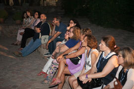 Visita nocturna tematizada a la Alcazaba. Olimpiada Española de Economía, Fase Nacional. Alcazaba de Málaga. Junio de 2015