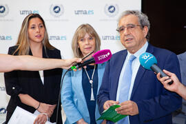 Intervención de José Ángel Narváez en la inauguración de la exposición "Aguyjevete 2019. Muestra MBYA GUARANÍ". Edificio del Rectorado de la Universidad de Málaga. Junio de 2019