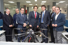 Visita de José Antonio Nieto, Secretario de Estado de Seguridad, a Aeorum. Edificio de Institutos Universitarios. Febrero de 2017