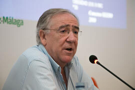 Conferencia de Fernando López Segura. Curso "El aceite de oliva, salud, cultura y riqueza de los pueblos mediterráneos". Cursos de Verano de la Universidad de Málaga. Vélez Málaga. Julio de 2018