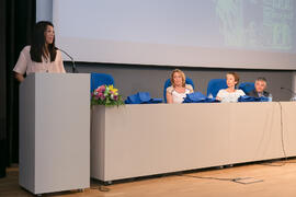 Intervención de Paloma Hueso. Graduación y clausura del curso del Aula de Mayores de la Universidad de Málaga. Campus de Teatinos. Junio de 2018