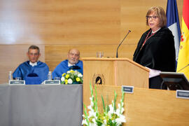 Adelaida de la Calle en la investidura como Doctor "Honoris Causa" de Miguel Delibes de Castro por la Facultad de Ciencias de la Universidad de Málaga. Rectorado. Junio de 2014