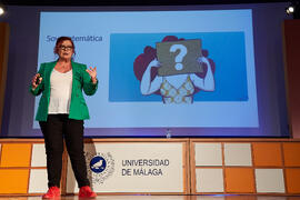 Conferencia "Dialogando" con Clara Grima. Escuela de Ingenierías Industriales de la Universidad de Málaga. Mayo de 2024