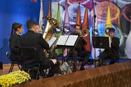 Orquesta actuando durante la imposición de la Medalla de Oro de la Universidad de Málaga a Junta de Andalucía, Diputación Provincial de Málaga y Ayuntamiento de la capital. Paraninfo. Noviembre de 2023