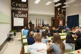 Intervención de una alumna del CIE-UMA en su graduación el Día del Español. Centro Internacional de Español de la Universidad de Málaga. Junio de 2016