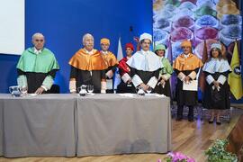 Foto de grupo. Investidura de Hermanfrid Schubart, Alejandro Portes y Luis Enrique de la Villa como Doctores "Honoris Causa" por la Universidad de Málaga. Paraninfo. Octubre de 2024