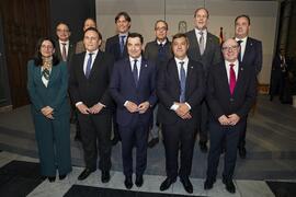 Foto de grupo. Toma de posesión de D. Teodomiro López Navarrete como Rector de la Universidad de Málaga. Palacio de San Telmo, Sevilla. Febrero de 2024