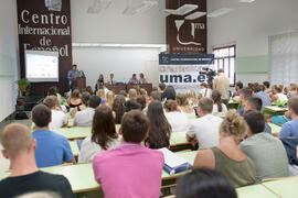 Intervención de Gaspar Garrote. Graduación del alumnado del CIE de la Universidad de Málaga. Centro Internacional de Español. Julio de 2015