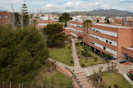 Facultad de Ciencias Económicas y Empresariales. Campus de El Ejido. Abril de 2021