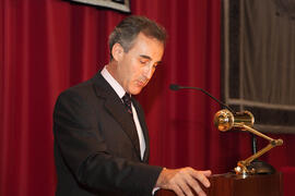 Investidura como Doctor "Honoris Causa" de D. Humberto Maturana Romesín y D. José Gimeno Sacristán por la Universidad de Málaga. Facultad de Derecho. Noviembre de 2010
