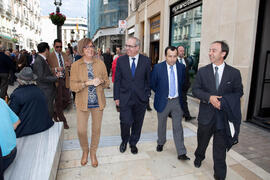 Inauguración de la exposición "UMA 40 años compartiendo futuro" en Calle Larios. Octubre de 2012
