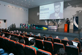 Conferencia "Dialogando" con Manu Sánchez. Complejo de Estudios Sociales y Comercio. Enero de 2018